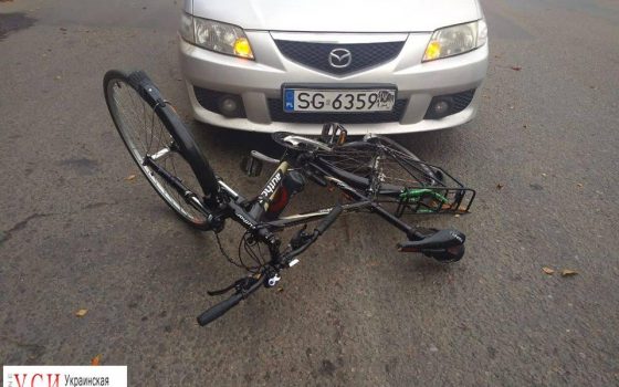 На Молдаванке авто на еврономерах сбило велосипедиста: мужчина в больнице (фото) «фото»