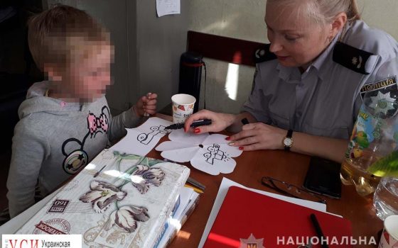 В Подольске задержали четырехлетнего “путешественника”, который ушел искать маму и потерялся usionline.com В Подольске задержали четырехлетнего “путешественника”, который ушел искать маму и потерялся «фото»