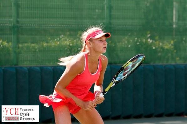 Одесская теннисистка Ястремская вылетела из чемпионата в Чикаго «фото»