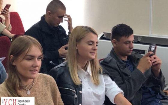 Дело Стерненко заинтересовало облсовет: вдове убитого стало плохо в сессионном зале «фото»