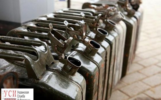 В одесской части украли дизельное топливо почти на миллион гривен «фото»