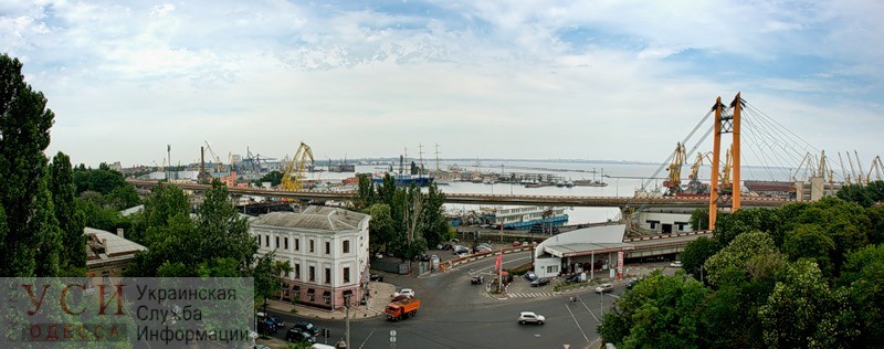 В Одессе хотят избавить центр города от грузовиков за счет частных фирм, работающих в порту «фото»