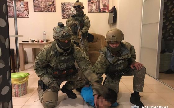 В Одессе задержали гражданина РФ, подозреваемого в ограблении киевского ювелирного магазина «фото»