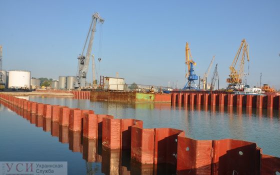 В Одесском порту опережают график строительства причала-долгостроя «фото»