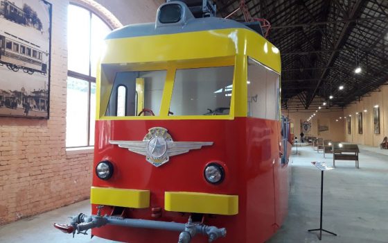 Одесситам показали раритетный трамвай, который 30 лет убирал городские улицы (фото) «фото»