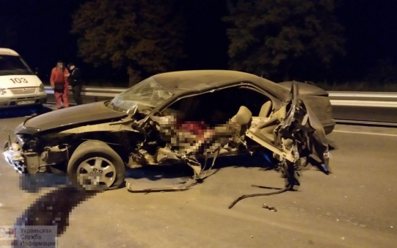 Иномарка разбилась на Старониколаевской дороге: водитель погиб (фото) «фото»