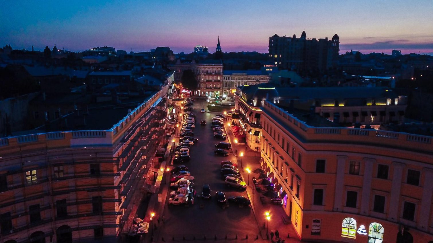 Итоги недели: вспышка сибирской язвы, аферы с Платинум банком и Порошенко в Болграде «фото»
