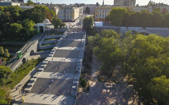 Итоги недели: битва за земли в Затоке, обсуждение томоса и тайный визитер Луценко «фото»