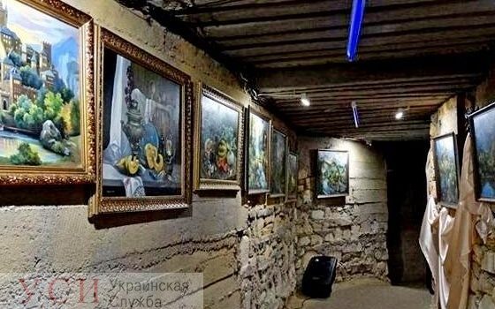 Картины в подземелье: в катакомбах Нерубайского открылась галерея «фото»