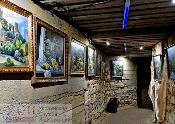 Картины в подземелье: в катакомбах Нерубайского открылась галерея «фото»