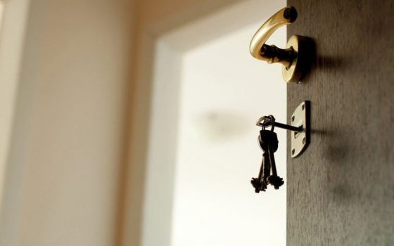 Схемы Зархина: как в Одессе уводят десятки помещений и квартир у ничего не подозревающих владельцев «фото»