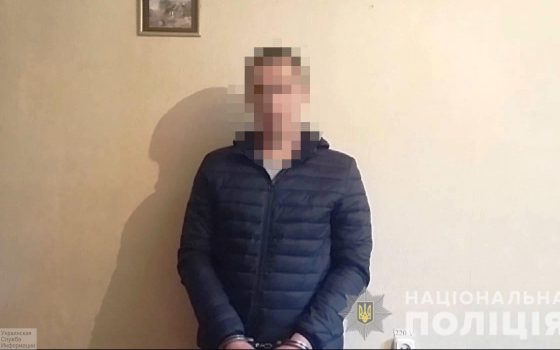 Подробности дерзкого ограбления в Одессе: грабитель держал нож у горла 5-тилетнего ребенка ради 2 тысяч гривен (фото) «фото»