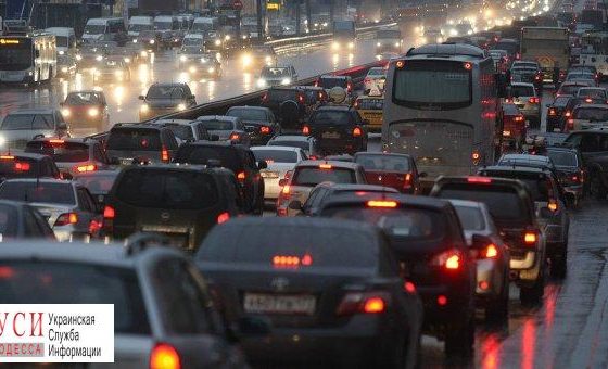 Одесситов призывают снимать видео нарушений дорожного движения и отправлять в центр обращений граждан «фото»