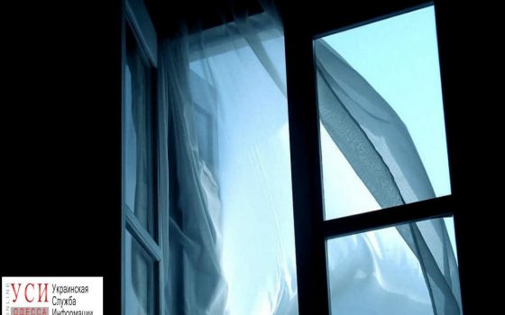 В Килие женщина выпала из окна пятиэтажки «фото»