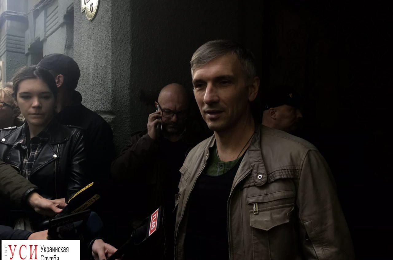 Михайлик после реанимации вернулся домой: переживший нападение активист дал первую пресс-конференцию (фото) «фото»