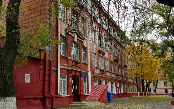 В Одессе за час до начала занятий загорелась школа «фото»