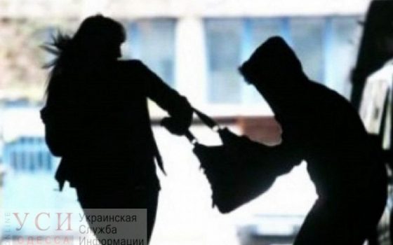 До 8 лет тюрьмы за 180 тысяч гривен: одессит предстанет перед судом за жестокое ограбление женщины «фото»