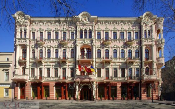 Одесский пятизвездочный отель “Бристоль” арестовали по решению суда usionline.com Одесский пятизвездочный отель “Бристоль” арестовали по решению суда «фото»