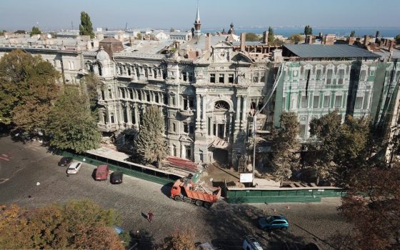 В Одессе обещают после дома Руссова заняться зданием по соседству «фото»