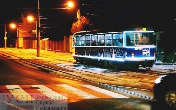 В Одессе с декабря повысят до 5 гривен стоимость проезда в трамваях и троллейбусах «фото»