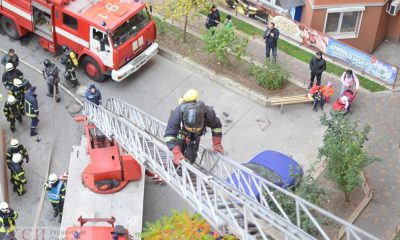 Спасатели вытащили мужчину без сознания из окна горящей квартиры на Коблевской usionline.com Спасатели вытащили мужчину без сознания из окна горящей квартиры на Коблевской «фото»