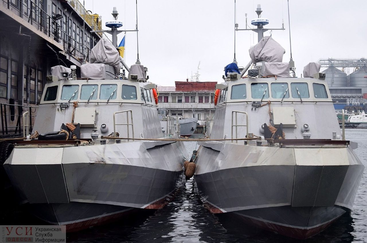 Два новейших десантных катера ВМСУ “Кентавр” прибыли в Одессу для испытаний (фото) «фото»