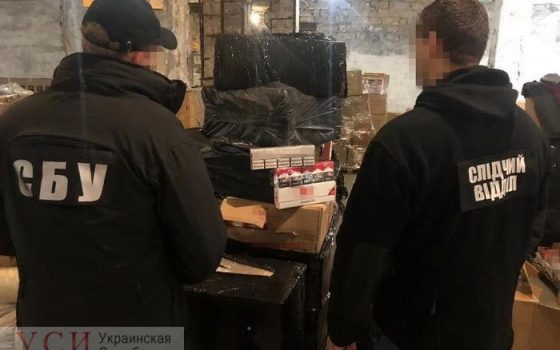 СБУ остановила в Одессе контрабанду сигарет и алкоголя (фото) «фото»