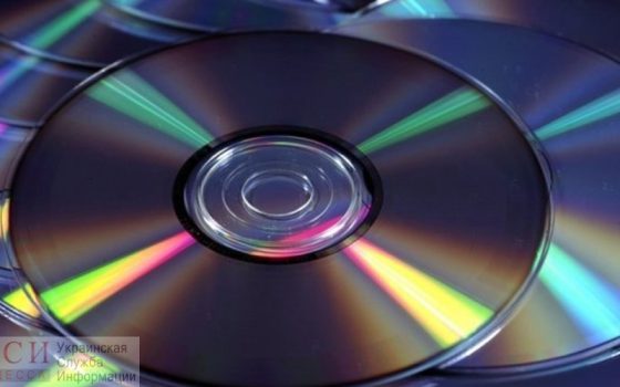 Глава Доброслава зачем-то собирает СD-диски: обещает сюрприз к Новому году «фото»