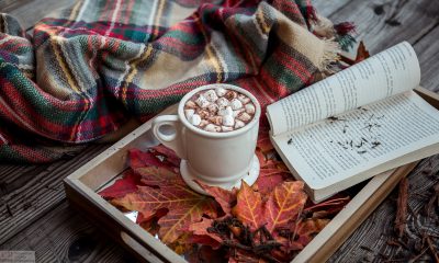 Кофе и книги: пять увлекательных книг для ноябрьских вечеров «фото»