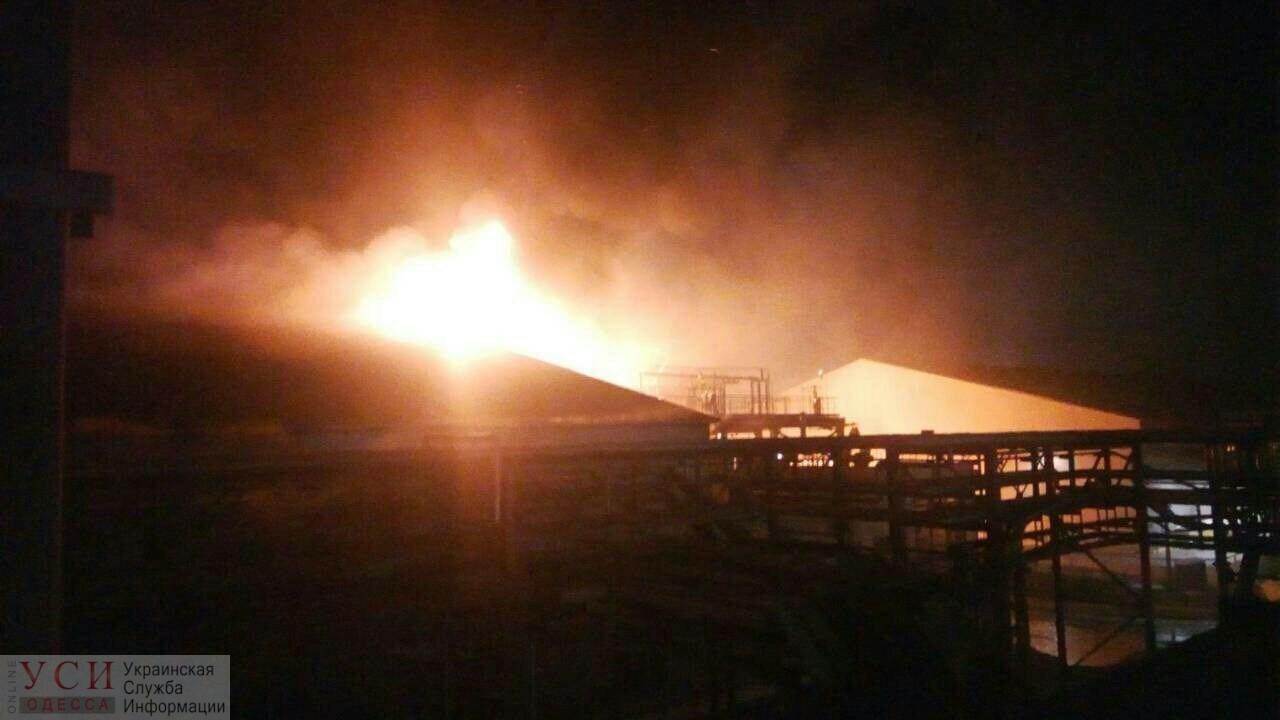 Масштабный пожар в Южном: горит завод по изготовлению маргарина (видео, фото) ОБНОВЛЕНО «фото»