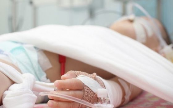 Волонтеры собирают деньги на лекарства для больного энцефалитом годовалого мальчика «фото»