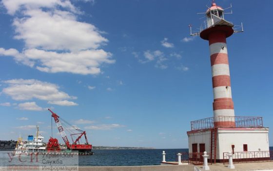 В Черноморском порту завершили реконструкцию подходного канала (фото) «фото»