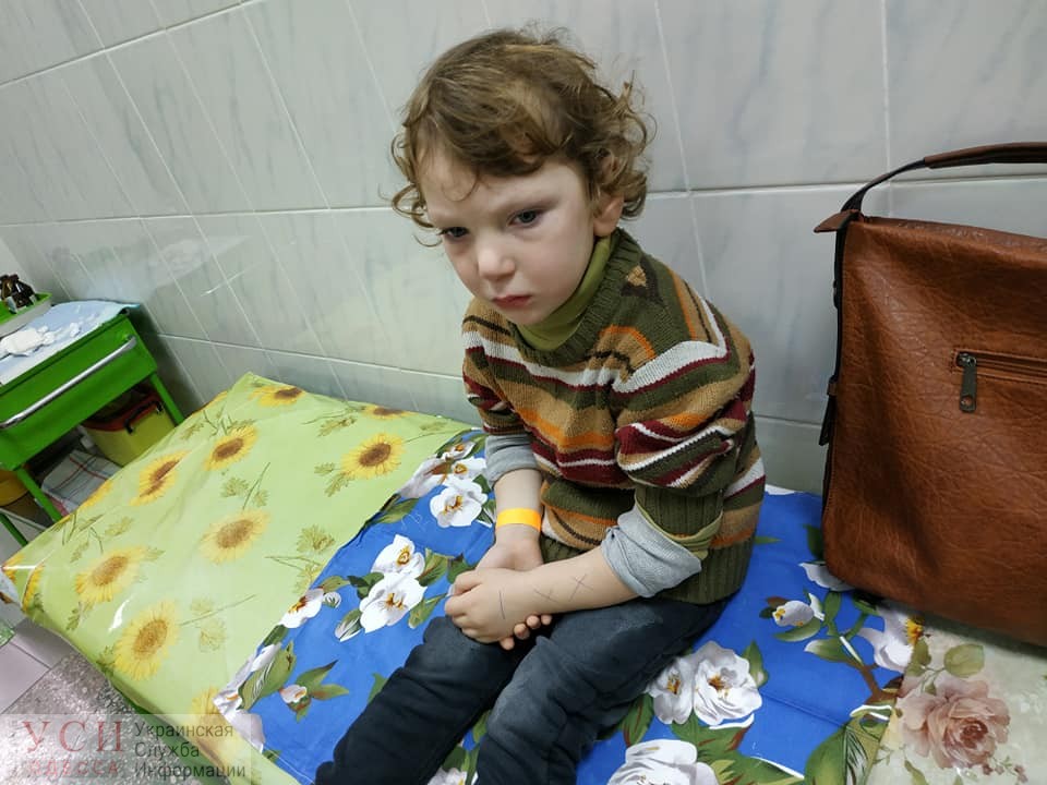 Ребенок сломал руку в детском развлекательном центре Одессы: директор комплекса обвиняет в невнимательности мать (фото) ОБНОВЛЕНО «фото»