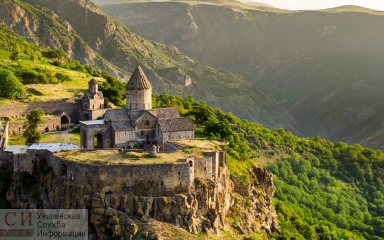 Одесситы смогут ездить в Тбилиси по биометрическим паспортам: Украина и Грузия договорились об упрощении прохождения границ usionline.com Одесситы смогут ездить в Тбилиси по биометрическим паспортам: Украина и Грузия договорились об упрощении прохождения границ «фото»