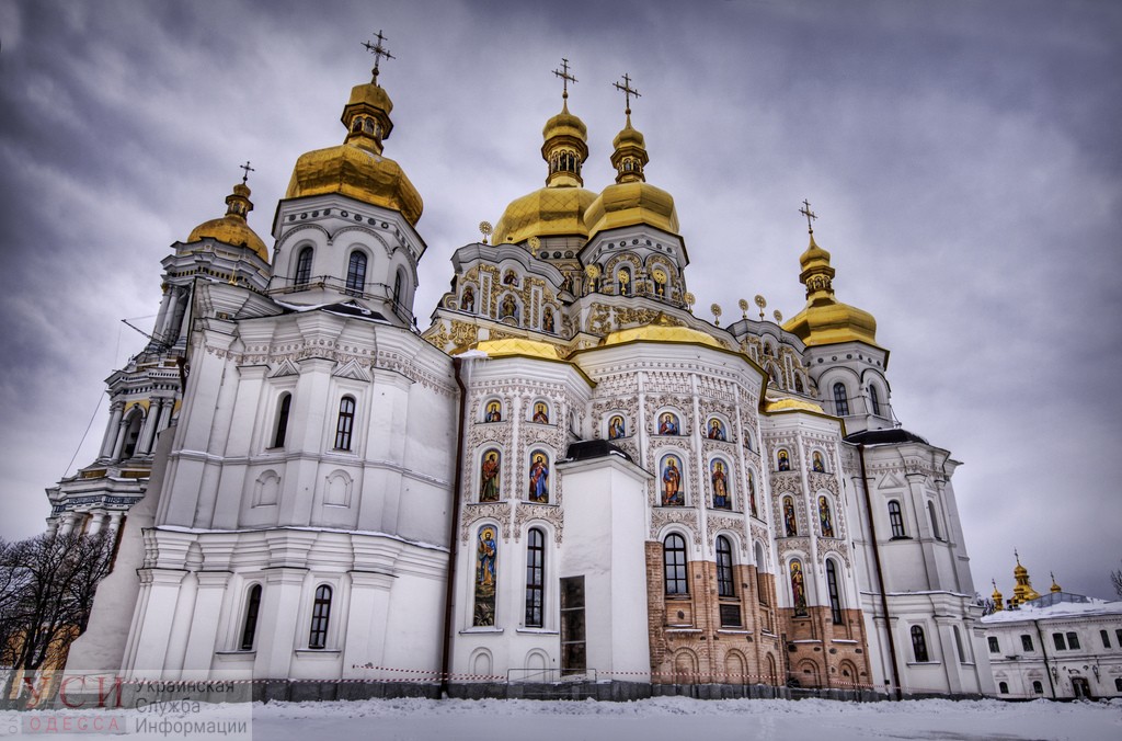 Новая единая Украинская церковь получит Томос 6 января «фото»