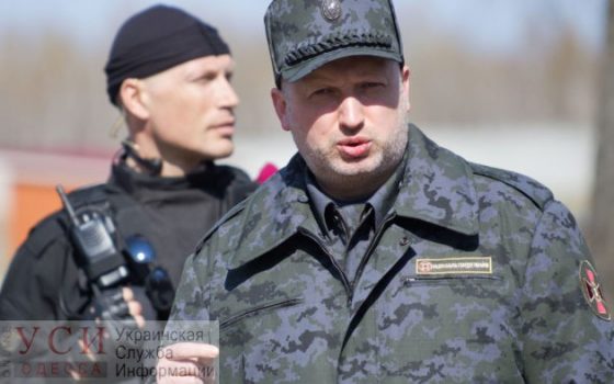 Турчинов: Украина снова пошлет военные корабли через Керченский пролив usionline.com Турчинов: Украина снова пошлет военные корабли через Керченский пролив «фото»