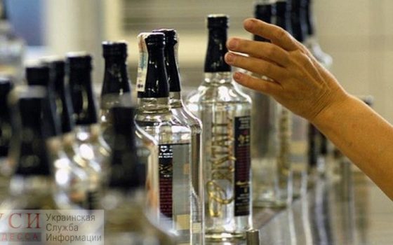 В Одессе рекомендуют не продавать военным спиртное и усиливают охрану объектов жизнеобеспечения города usionline.com В Одессе рекомендуют не продавать военным спиртное и усиливают охрану объектов жизнеобеспечения города «фото»