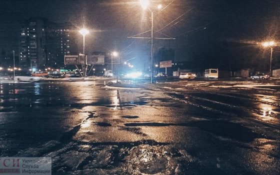 На Таирова с рельсов сошел трамвай: временно перекрыты пути (фото) «фото»