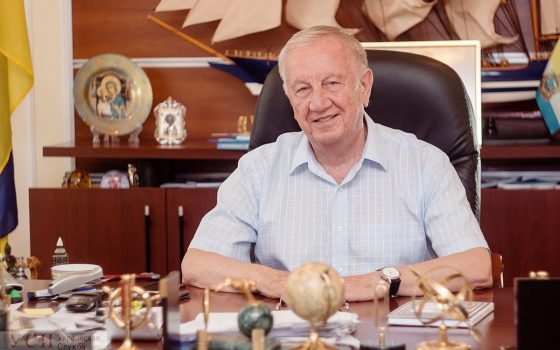 Бессменному мэру Черноморска могут выразить вотум недоверия на следующей сессии (документ) «фото»