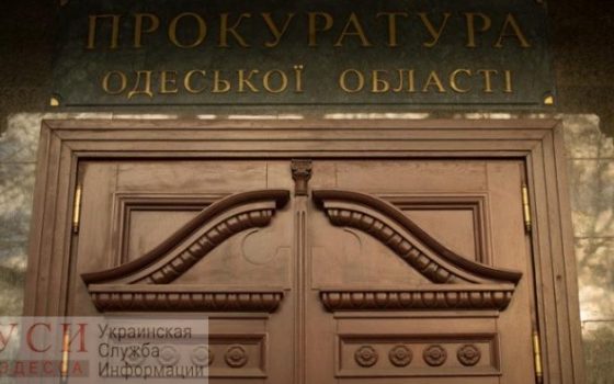 Подозреваемый в серийном угоне предложил следователю взятку и был задержан правоохранителями «фото»