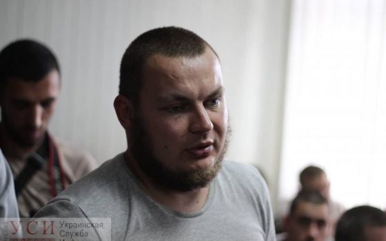 Одесский активист, который утверждает, что его избили полицейские, опубликовал видео Новогоднего инцидента (видео) «фото»
