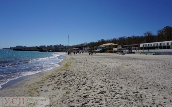 Горсовет сдает в аренду пять участков пляжа на Ланжероне «фото»