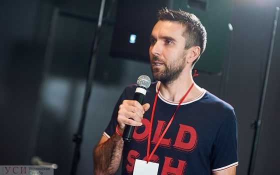 Эко-сознательный одессит на протяжении 3 лет занимается сбором и сортировкой мусора (фото, видео) «фото»