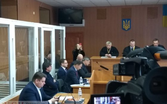 Суд по делу “Краяна”: Труханову и чиновникам мэрии продолжают зачитывать оставшиеся 42 тома обвинения (текстовая трансляция) ОБНОВЛЕНО «фото»