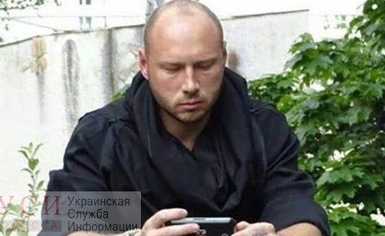 Одесского моряка Андрея Новичкова, который провел два года в иранской тюрьме, везут в посольство Украины: он скоро будет дома «фото»