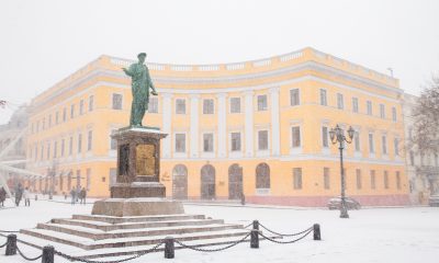 Одессу на несколько часов засыпало сильным снегопадом (фоторепортаж) usionline.com Одессу на несколько часов засыпало сильным снегопадом (фоторепортаж) «фото»