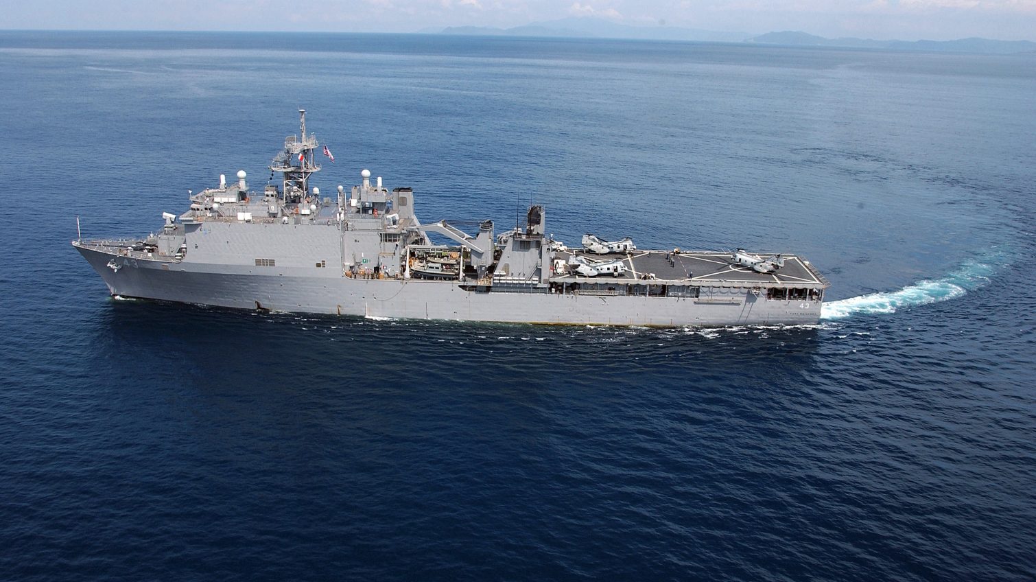 Десантный корабль ВМС США направляется в Черное море «фото»