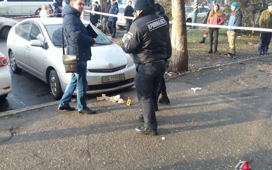 Супругов из Одессы расстреляли у входа в суд из-за долгов (фото) ОБНОВЛЕНО «фото»