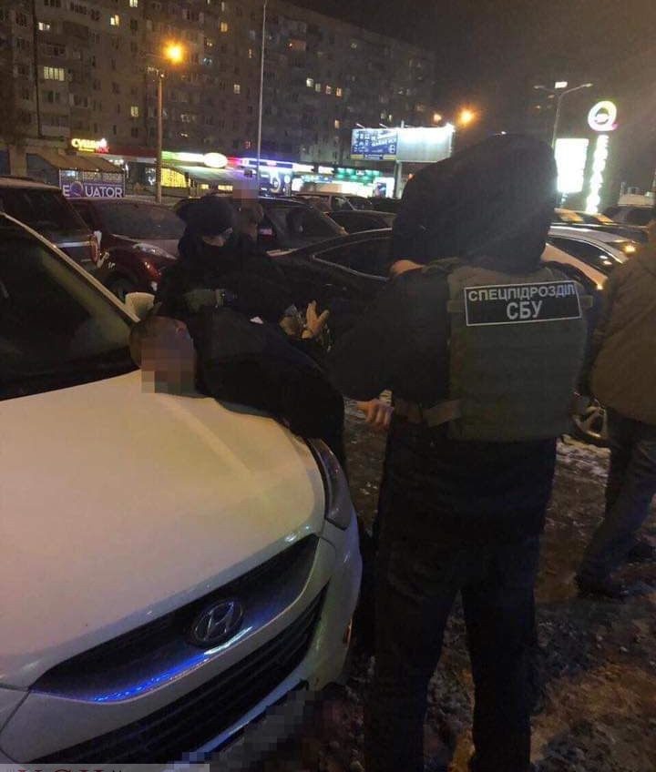Задержанным СБУ в Одессе вымогателем оказался одесский волонтер Савранский «фото»