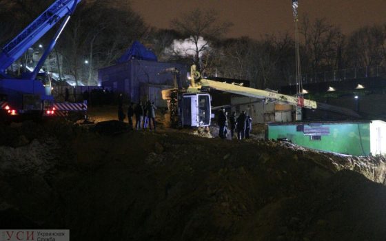 Степанов о падении крана на Ланжероне: “Прокуратура требует ареста площадки” (видео) «фото»